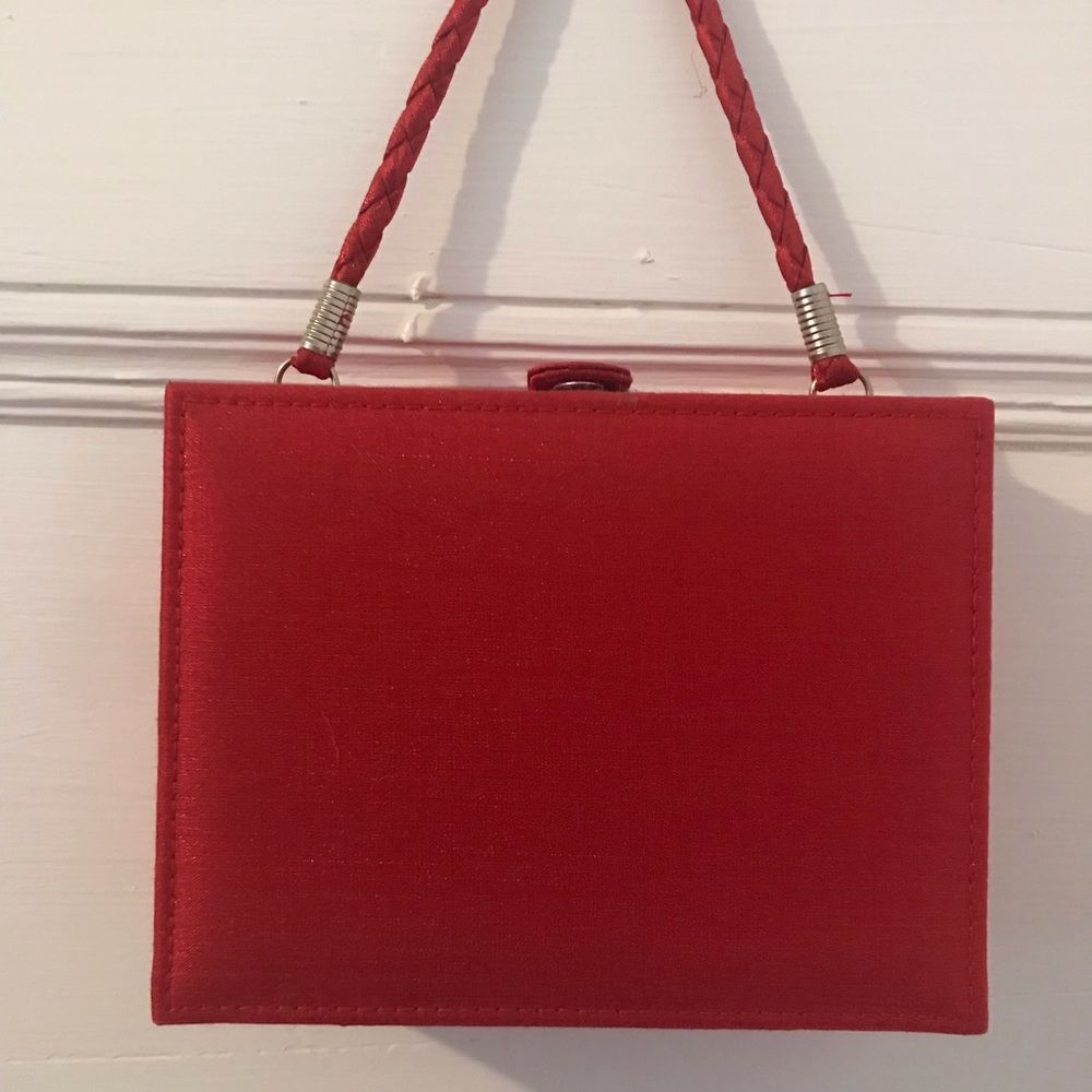 Little red purse